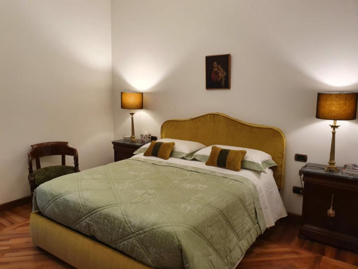 L'arnia Naples